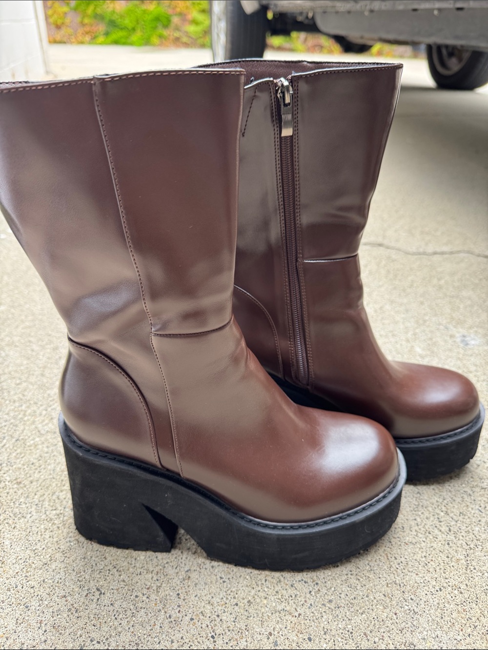 Women's Brown Platform Heeled Boots with Side Zip
